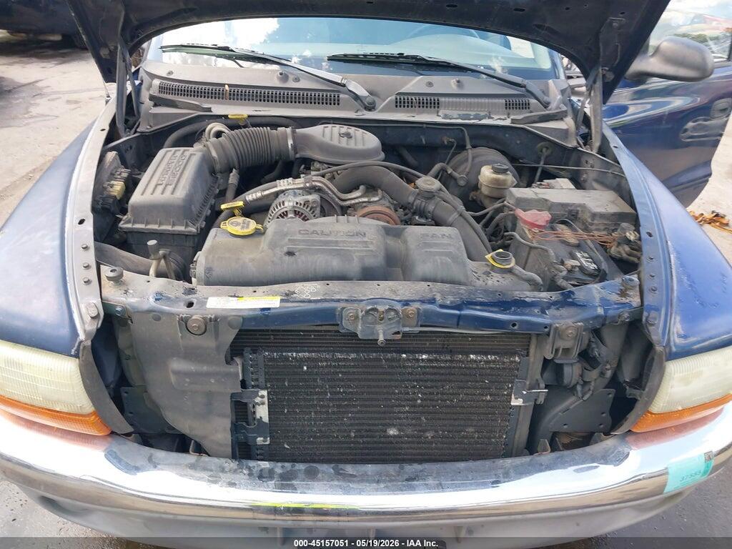 1B7HG48X82S680969 2002 DODGE DAKOTA photo no. 10