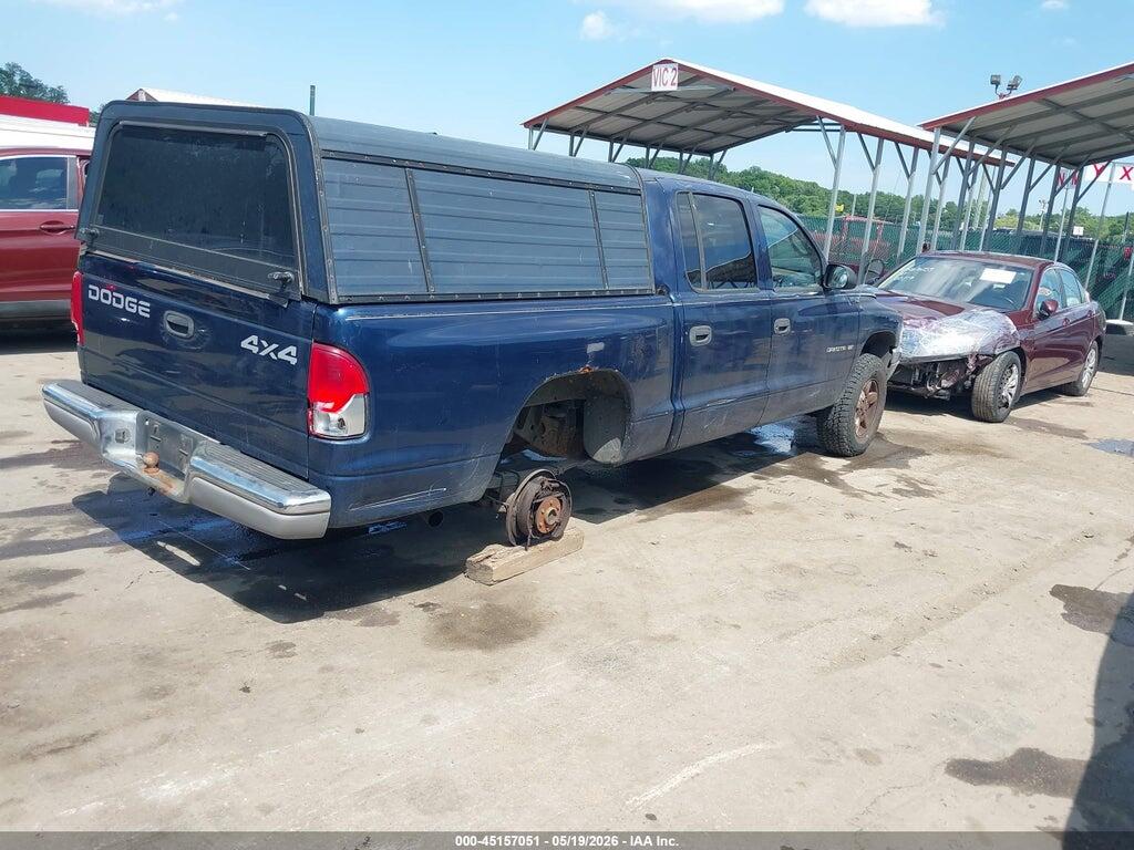 1B7HG48X82S680969 2002 DODGE DAKOTA photo no. 4