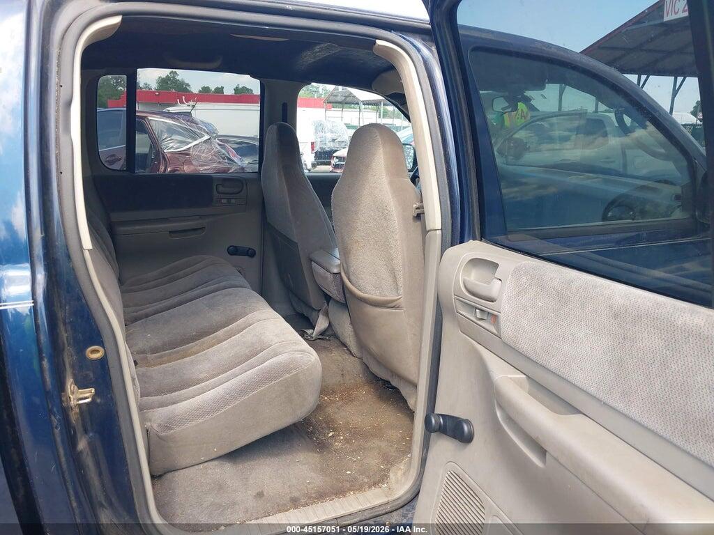 1B7HG48X82S680969 2002 DODGE DAKOTA photo no. 8