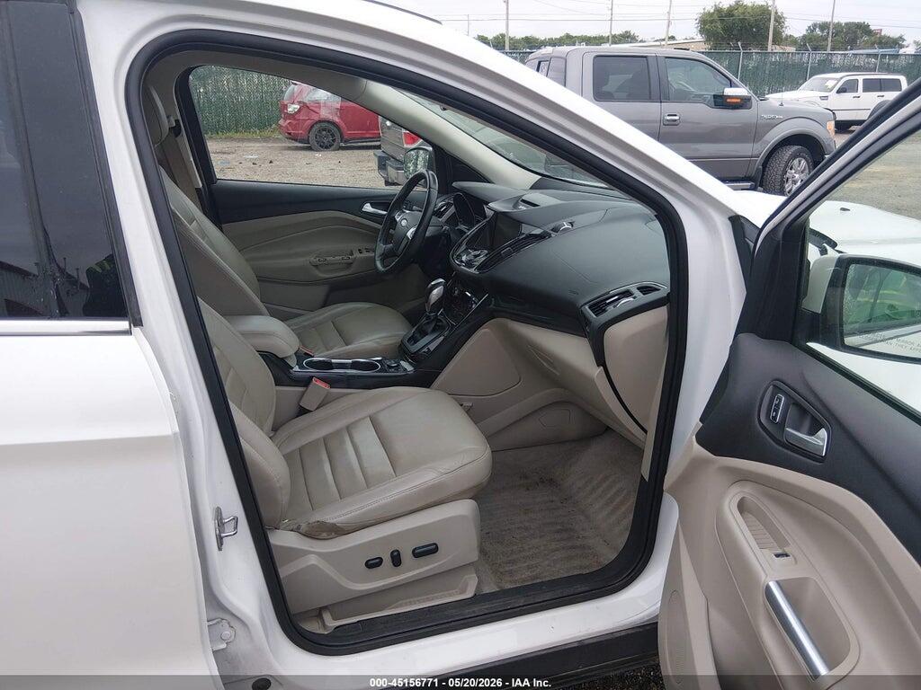 1FMCU0JX7FUA67172 2015 FORD ESCAPE photo no. 5