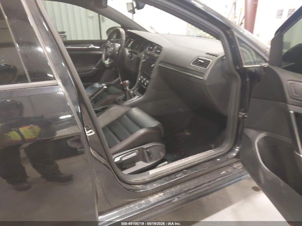 3VW547AU8JM252062 2018 VOLKSWAGEN GOLF GTI photo no. 5