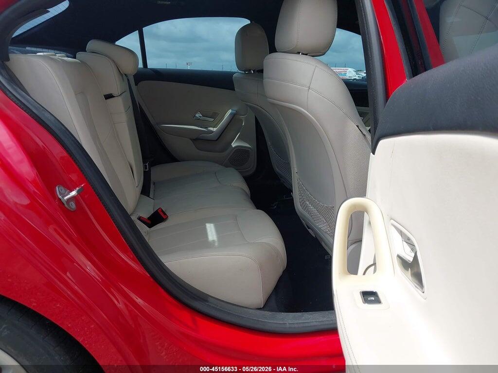 WDD3G4EB9KW024412 2019 MERCEDES-BENZ A 220 photo no. 8