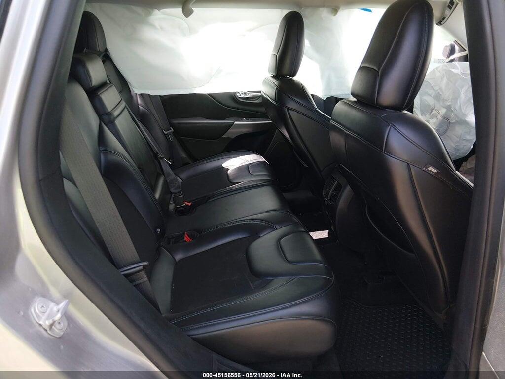1C4PJMLN9KD142787 2019 JEEP CHEROKEE photo no. 8