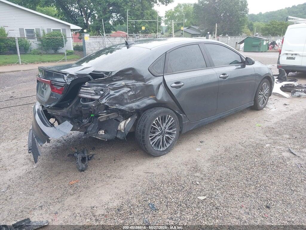 3KPF54AD5RE722136 2024 KIA FORTE photo no. 4