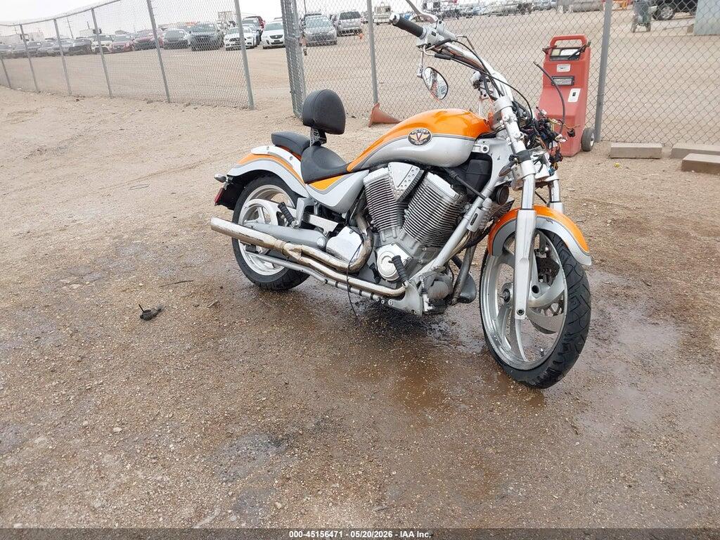 5VPGB16D243000435 2004 VICTORY MOTORCYCLES VEGAS photo no. 1