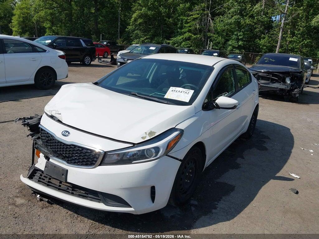 3KPFK4A77HE046113 2017 KIA FORTE photo no. 2