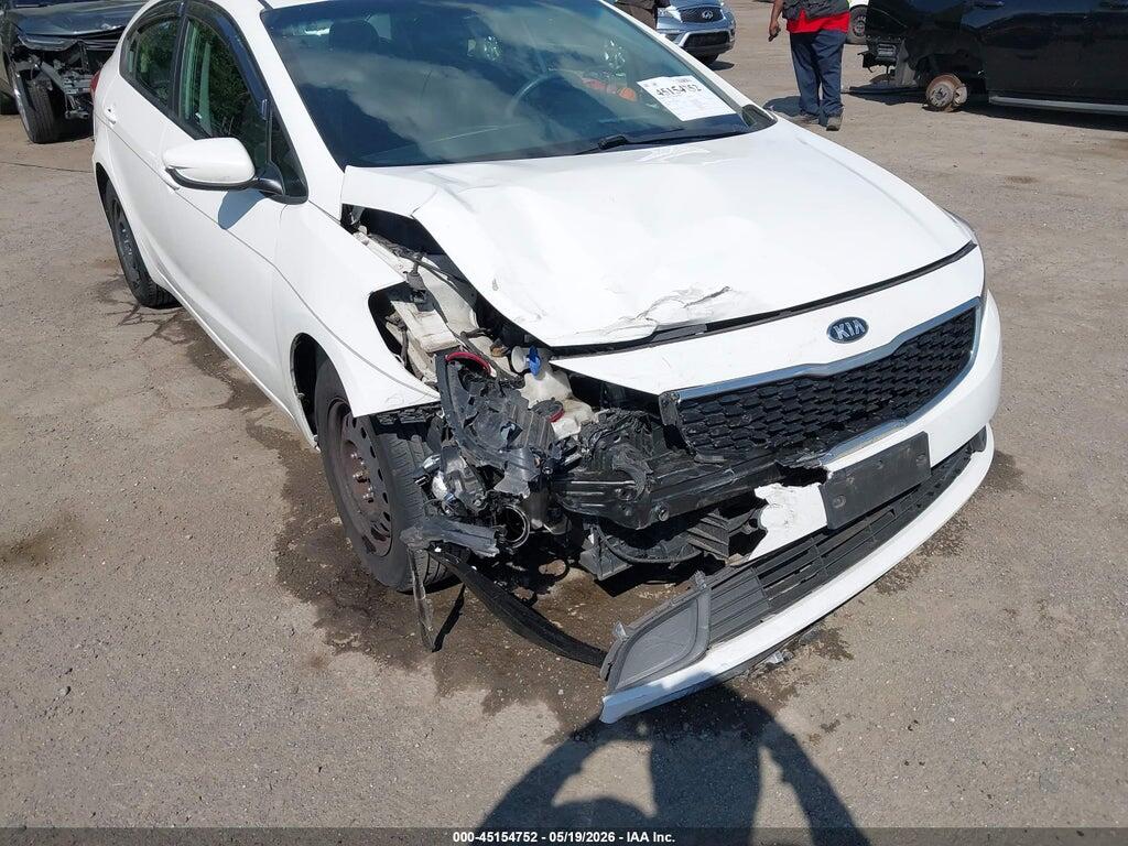 3KPFK4A77HE046113 2017 KIA FORTE photo no. 6