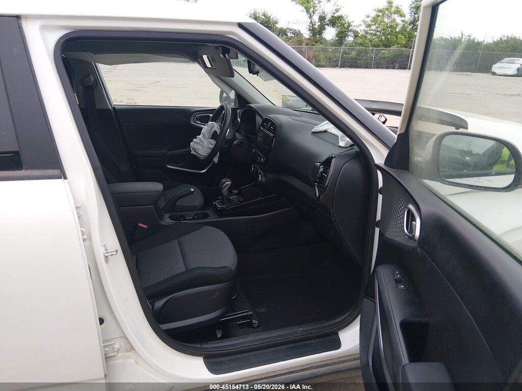 KNDJ23AU9P7885639 2023 KIA SOUL photo no. 5