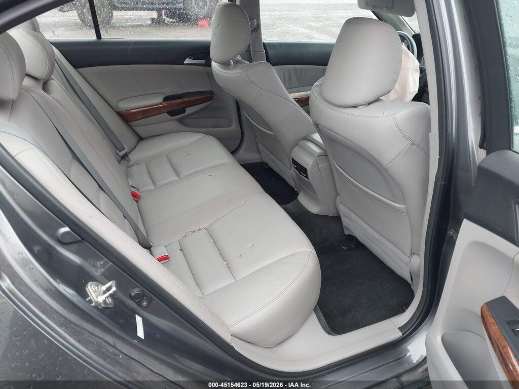 1HGCP2F80CA084807 2012 HONDA ACCORD photo no. 8