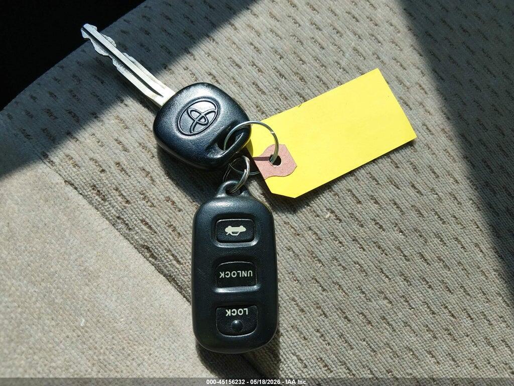 4T1BF32K52U521858 2002 TOYOTA CAMRY photo no. 11