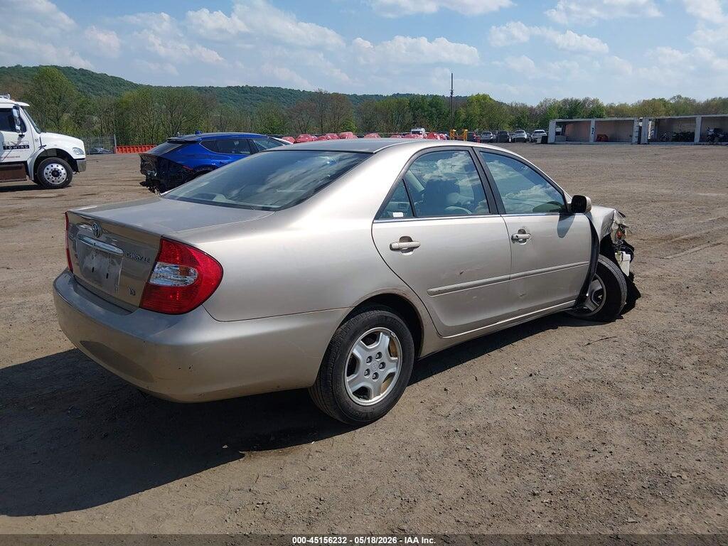 4T1BF32K52U521858 2002 TOYOTA CAMRY photo no. 4