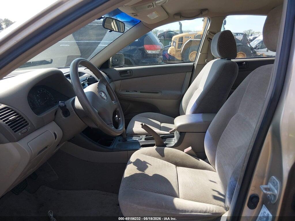 4T1BF32K52U521858 2002 TOYOTA CAMRY photo no. 5