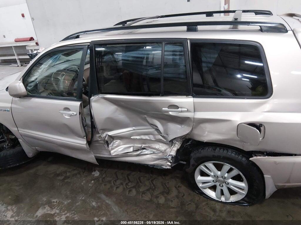 JTEEW21A360032226 2006 TOYOTA HIGHLANDER HYBRID photo no. 6