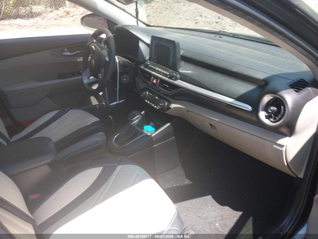 3KPF24AD6KE115239 2019 KIA FORTE photo no. 5