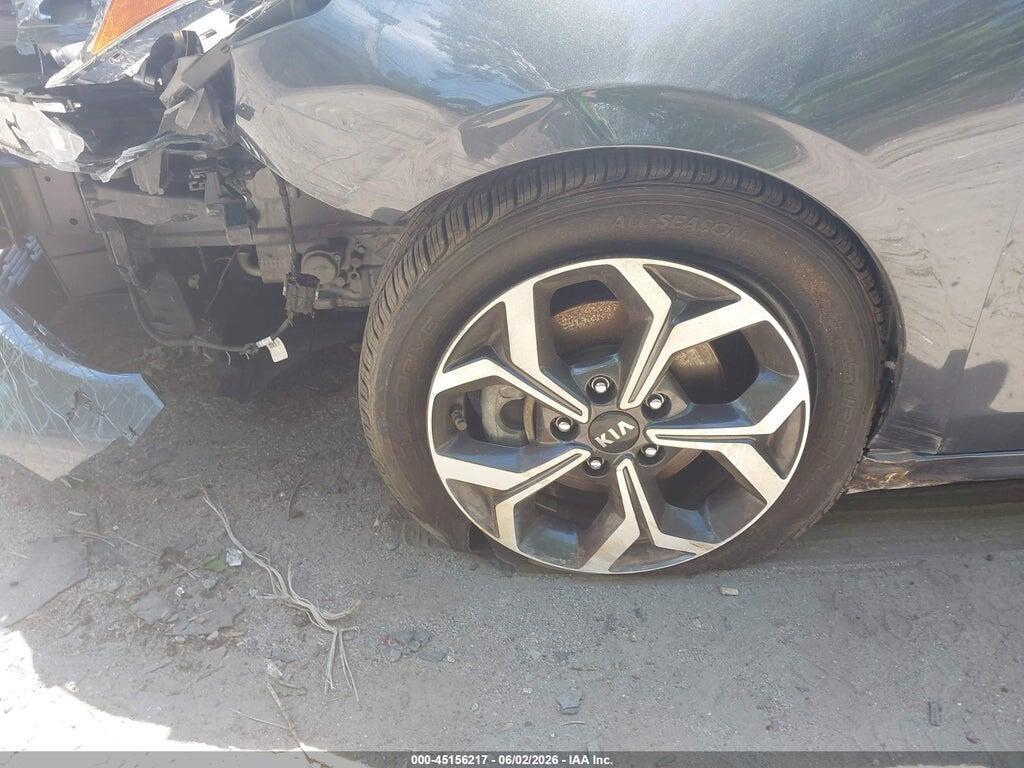3KPF24AD6KE115239 2019 KIA FORTE photo no. 6