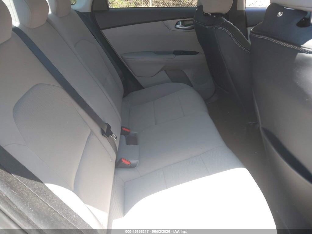 3KPF24AD6KE115239 2019 KIA FORTE photo no. 8