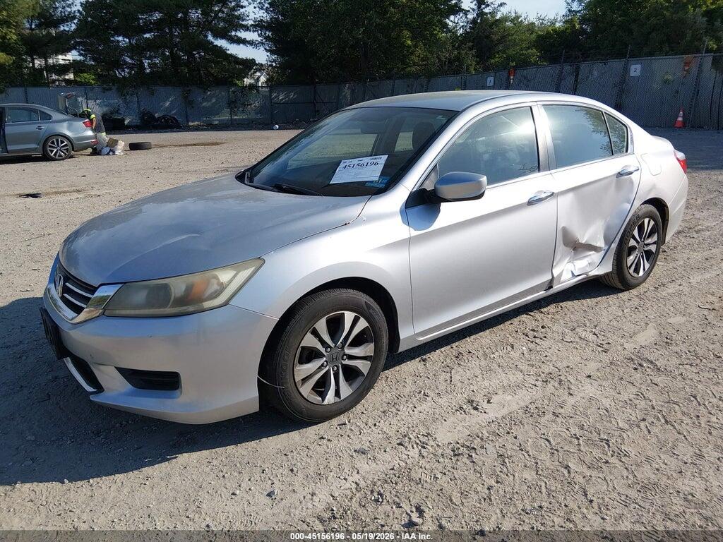 1HGCR2F33DA114768 2013 HONDA ACCORD photo no. 2