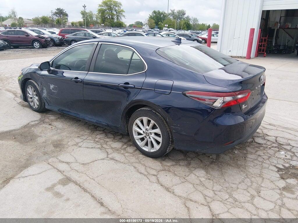 4T1C11AK1NU670829 2022 TOYOTA CAMRY photo no. 3