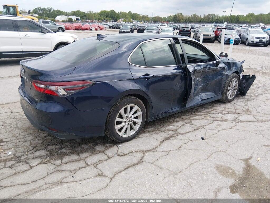 4T1C11AK1NU670829 2022 TOYOTA CAMRY photo no. 4