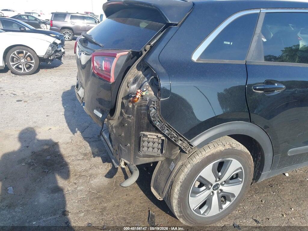 KNDCB3LC0K5281883 2019 KIA NIRO photo no. 6