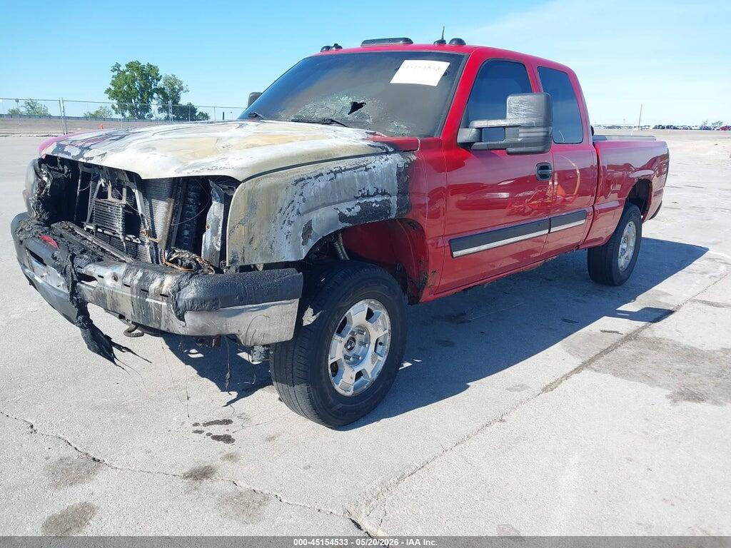 2GCEK19T331254197 2003 CHEVROLET SILVERADO 1500 photo no. 2