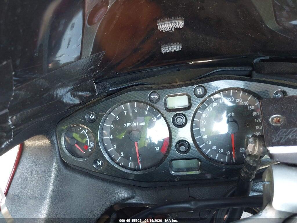 JS1GW71A0Y2100929 2000 SUZUKI GSX1300 photo no. 7