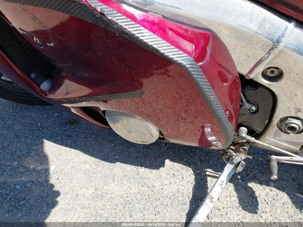 JS1GW71A0Y2100929 2000 SUZUKI GSX1300 photo no. 9