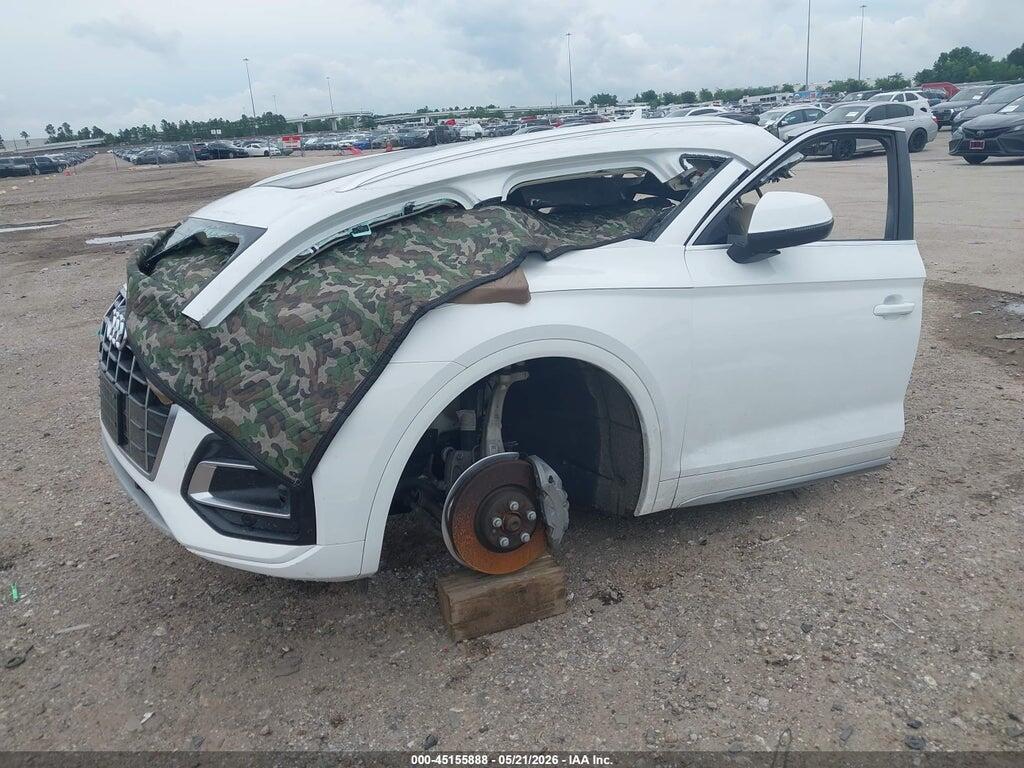 WA1AAAFY2M2115952 2021 AUDI Q5 photo no. 2
