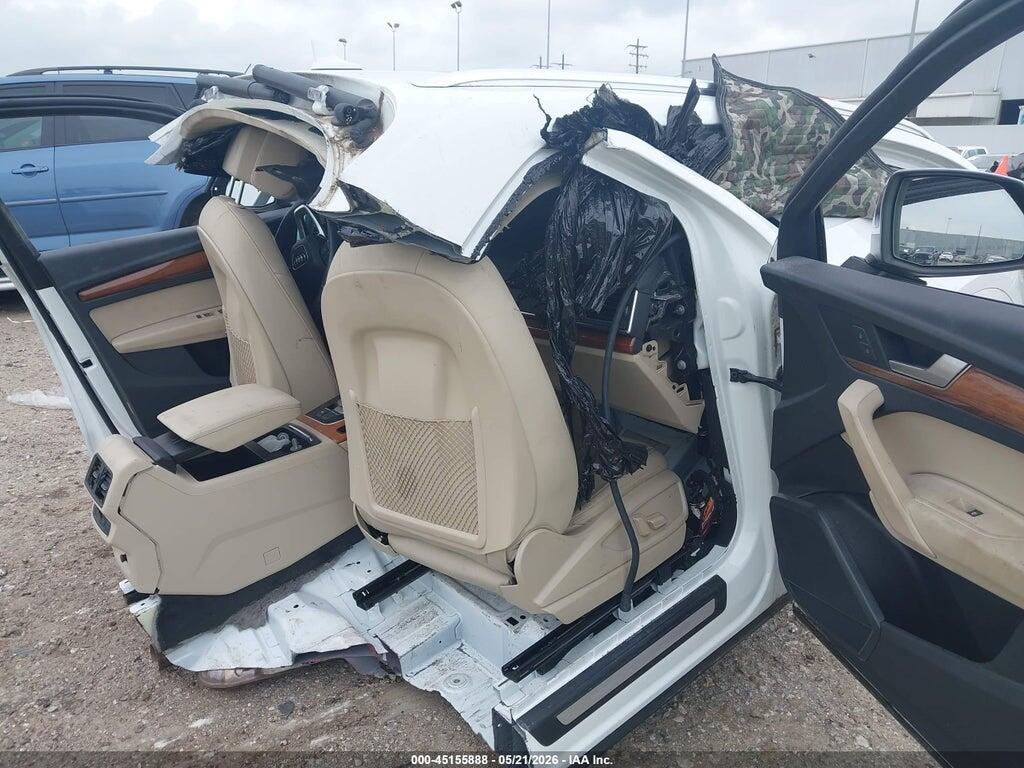 WA1AAAFY2M2115952 2021 AUDI Q5 photo no. 5