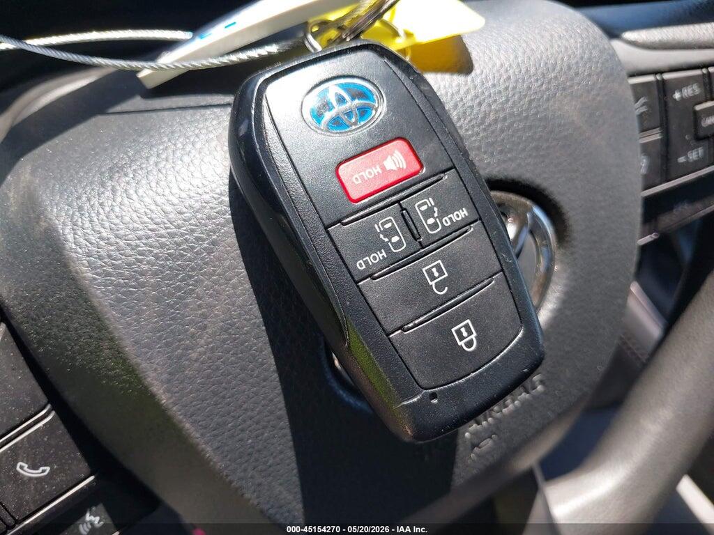 5TDKRKEC0RS191572 2024 TOYOTA SIENNA photo no. 11