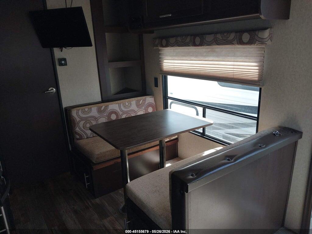 4X4TCKA23GK030196 2016 FOREST RIVER GREY WOLF TRAVEL TRAILER photo no. 12