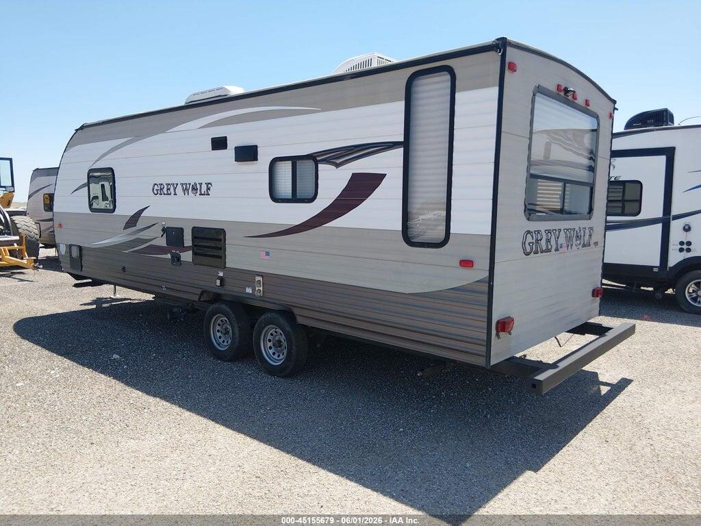 4X4TCKA23GK030196 2016 FOREST RIVER GREY WOLF TRAVEL TRAILER photo no. 3