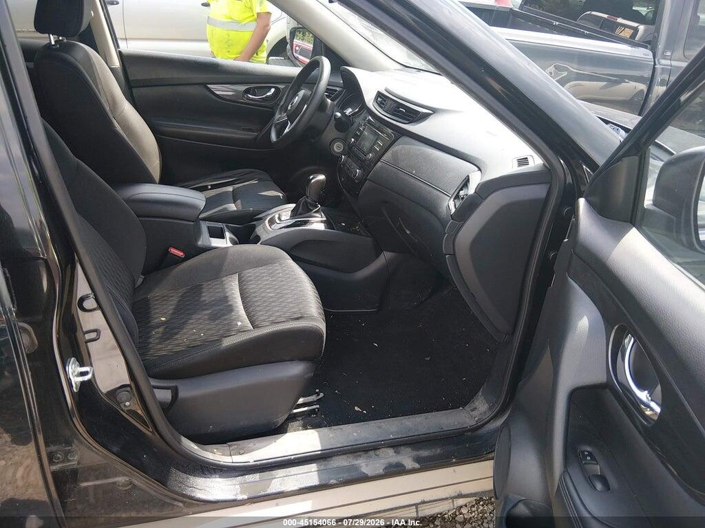KNMAT2MV2HP560859 2017 NISSAN ROGUE photo no. 5