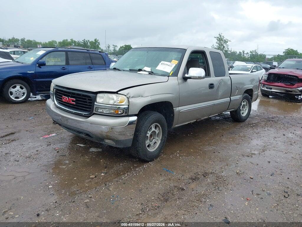 1GTEC19T9YZ207817 2000 GMC SIERRA 1500 photo no. 2