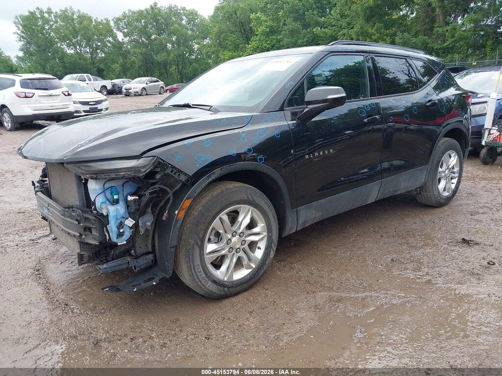 3GNKBCR44MS574598 2021 CHEVROLET BLAZER photo no. 2