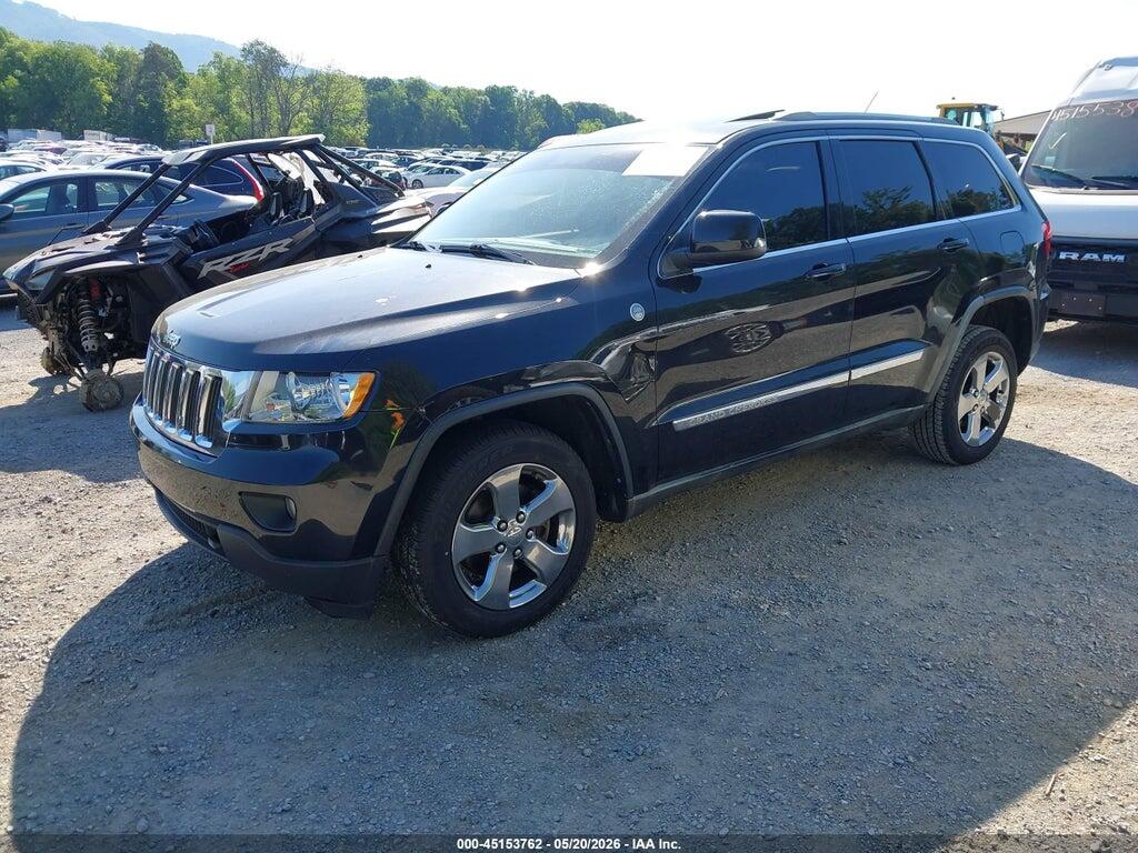 1J4RR4GG8BC590211 2011 JEEP GRAND CHEROKEE photo no. 2