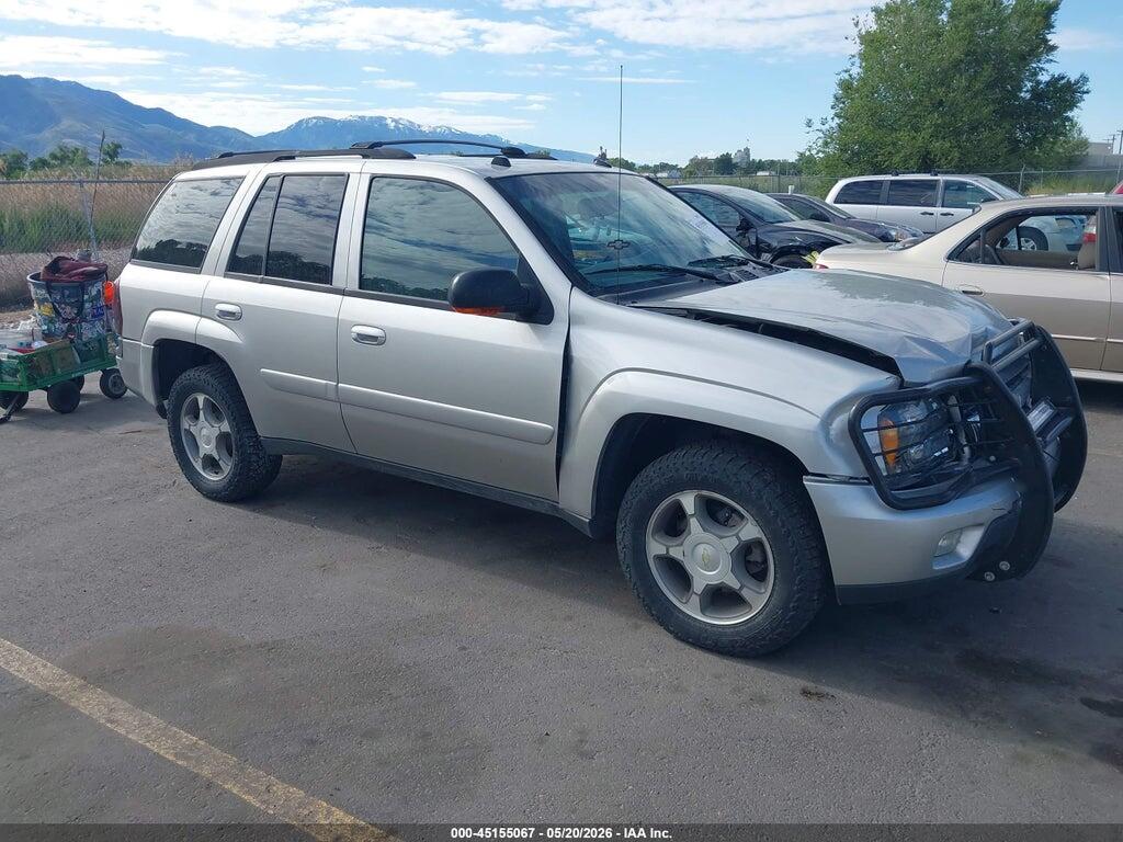 1GNDT13S652389595 2005 CHEVROLET TRAILBLAZER photo no. 1