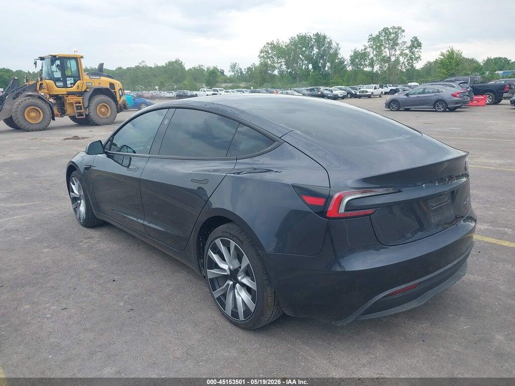 5YJ3E1EB5SF914733 2025 TESLA MODEL 3 photo no. 3