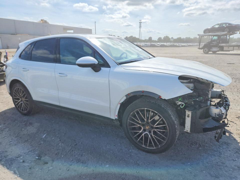 WP1AA2AY5PDA09795 2023 PORSCHE CAYENNE photo no. 4