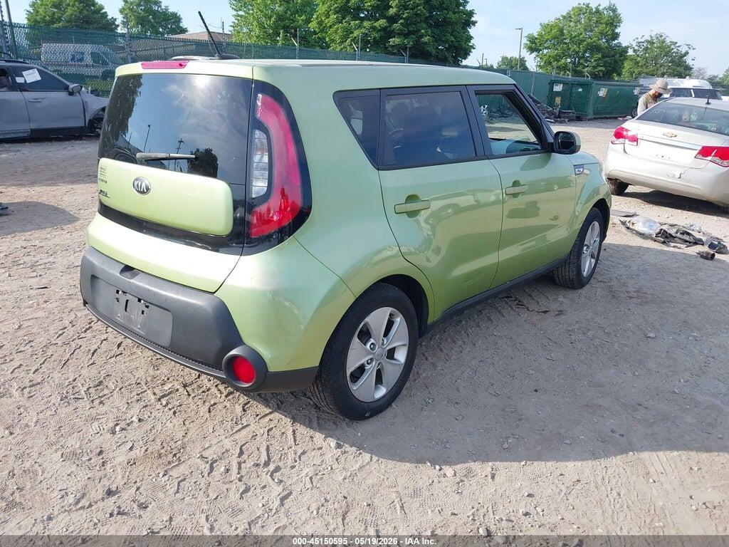 KNDJN2A21F7799031 2015 KIA SOUL photo no. 4