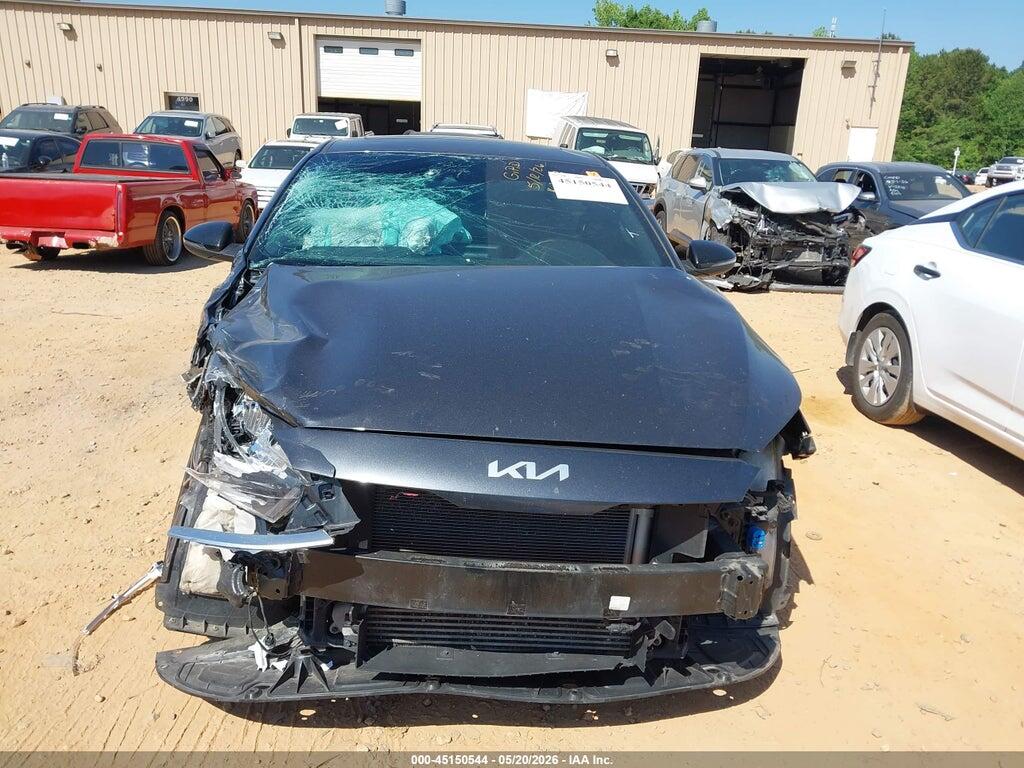 3KPF44AC2PE502587 2023 KIA FORTE photo no. 6