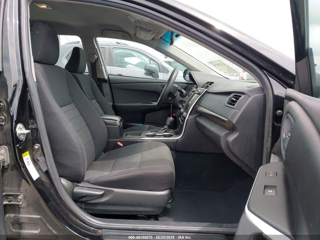 4T1BF1FK5HU327662 2017 TOYOTA CAMRY photo no. 5