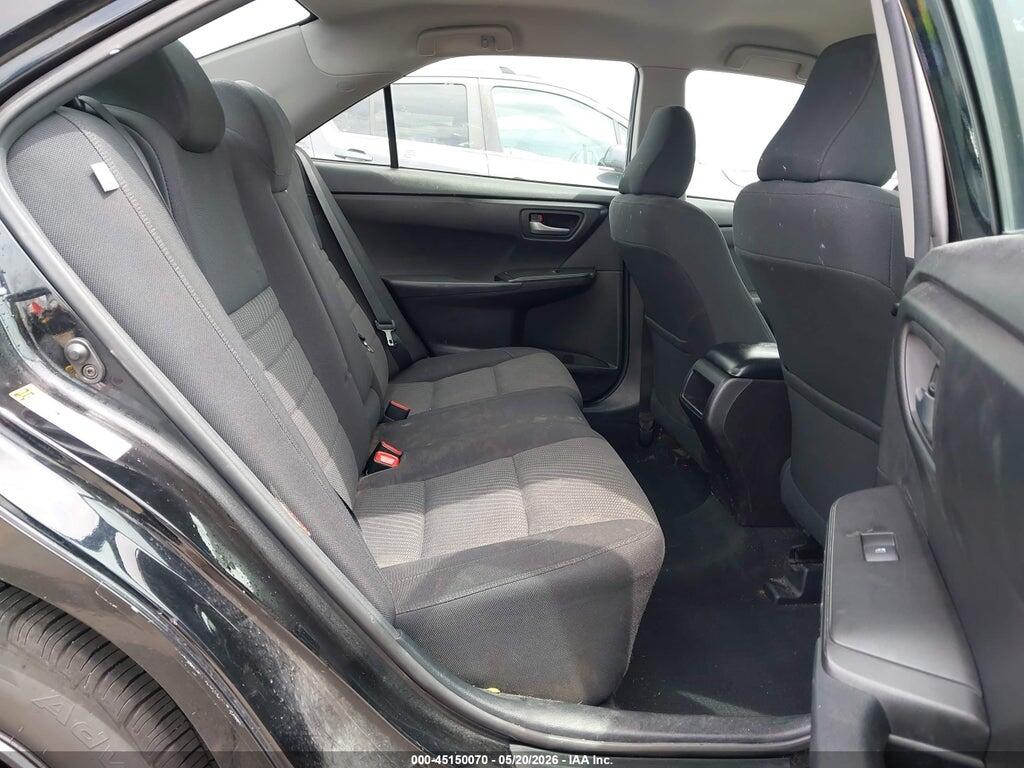 4T1BF1FK5HU327662 2017 TOYOTA CAMRY photo no. 8