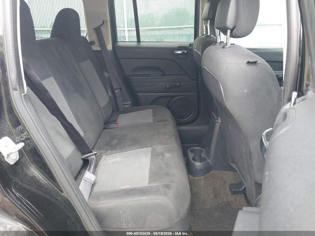 1C4NJPBA2GD706083 2016 JEEP PATRIOT photo no. 8