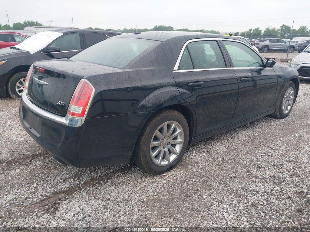 2C3CCAAG6EH373654 2014 CHRYSLER 300 photo no. 4