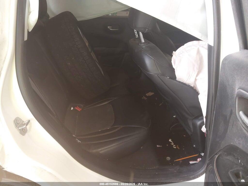3C4NJDBB6JT114064 2018 JEEP COMPASS photo no. 8