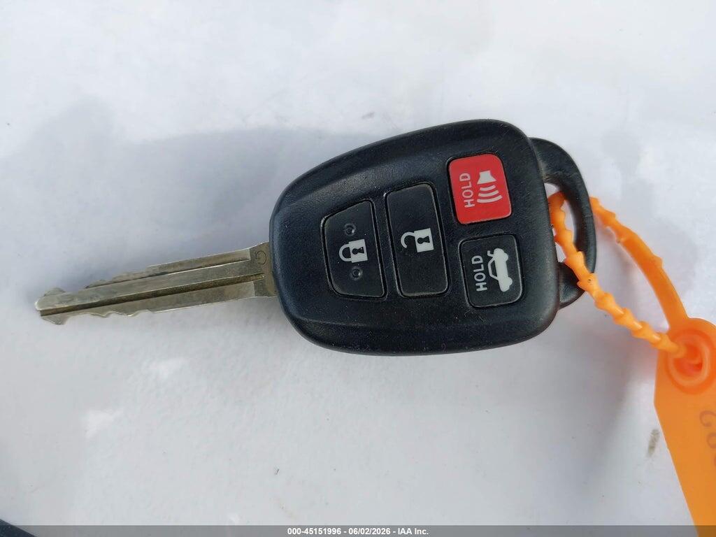 4T4BF1FK2CR187343 2012 TOYOTA CAMRY photo no. 11