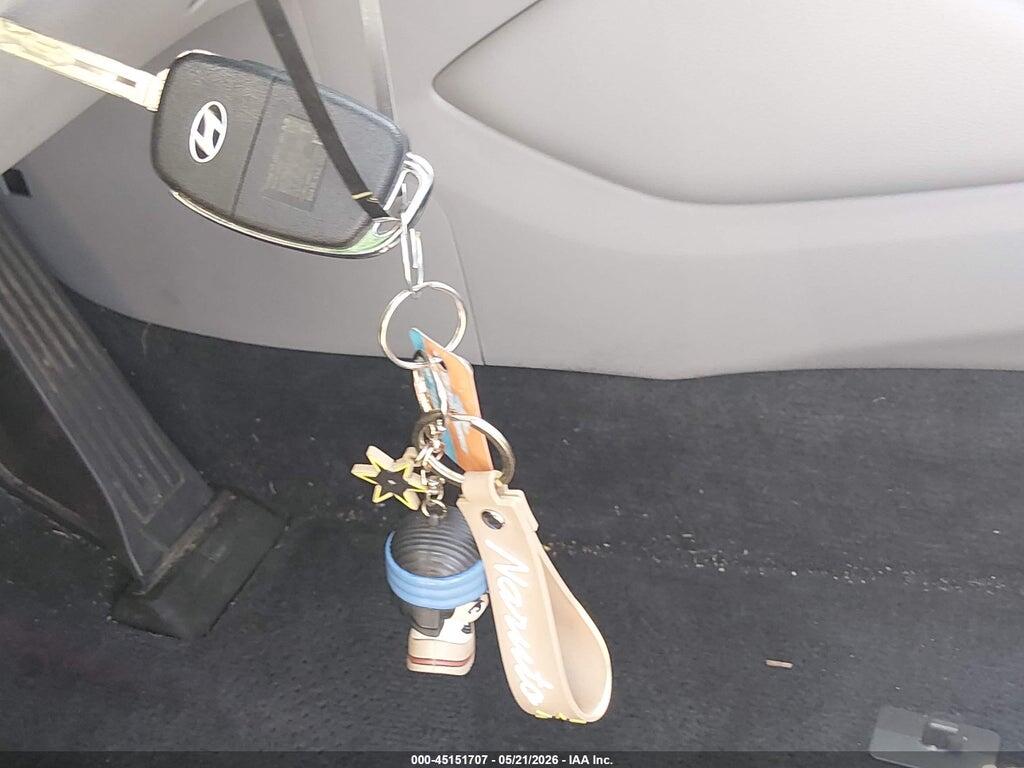 KM8J3CA28HU341045 2017 HYUNDAI TUCSON photo no. 11