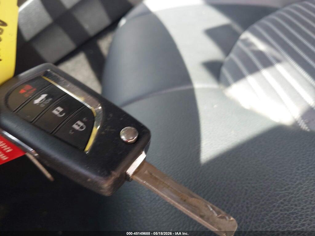 4T1G11AK4NU650737 2022 TOYOTA CAMRY photo no. 11