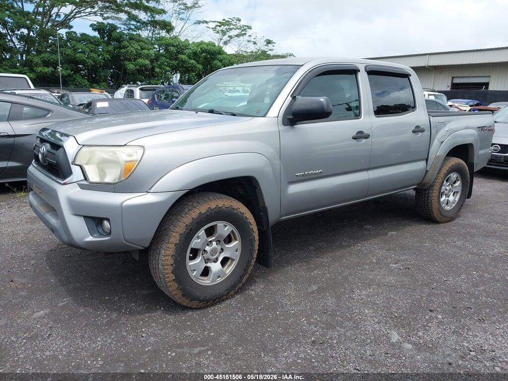 3TMLU4ENXFM202234 2015 TOYOTA TACOMA photo no. 2